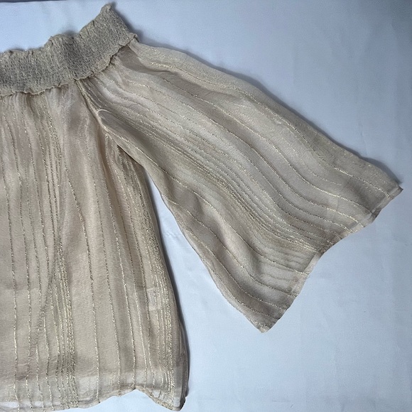 American Eagle Outfitters Off Shoulder | Bell Sleeve Blouse | Sz M - Picture 4 of 13